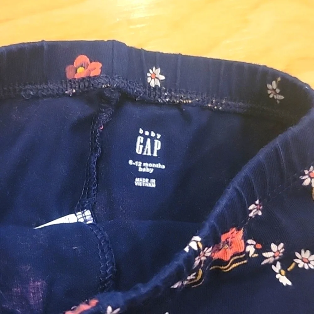 BABY GIRL PANTS BUNDLE SIZE 6-12 MONTHS